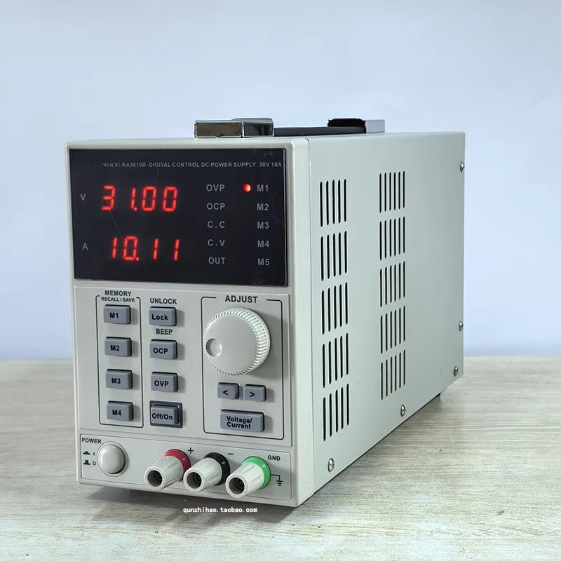 Alimentatore Lineare DC Progra - Programmable Linear Dc Power Supply 30V 10A recensione e prezzo
